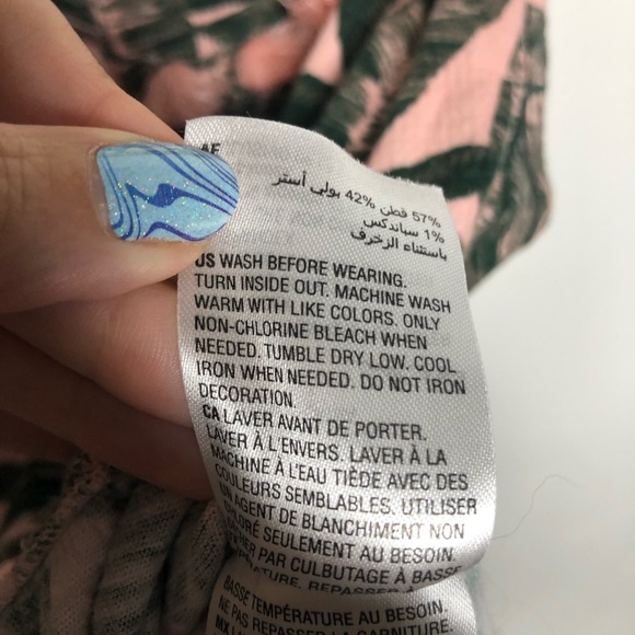 Epic Threads Palm Tassel Strappy Crop M - Picture 4 of 7